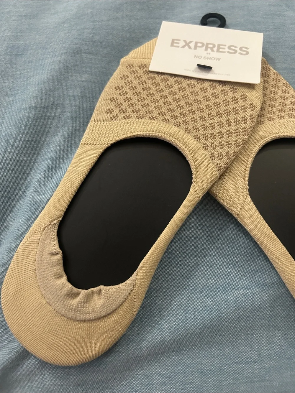 NWT two pair Express No-Show Liner Socks - Beige/Tan